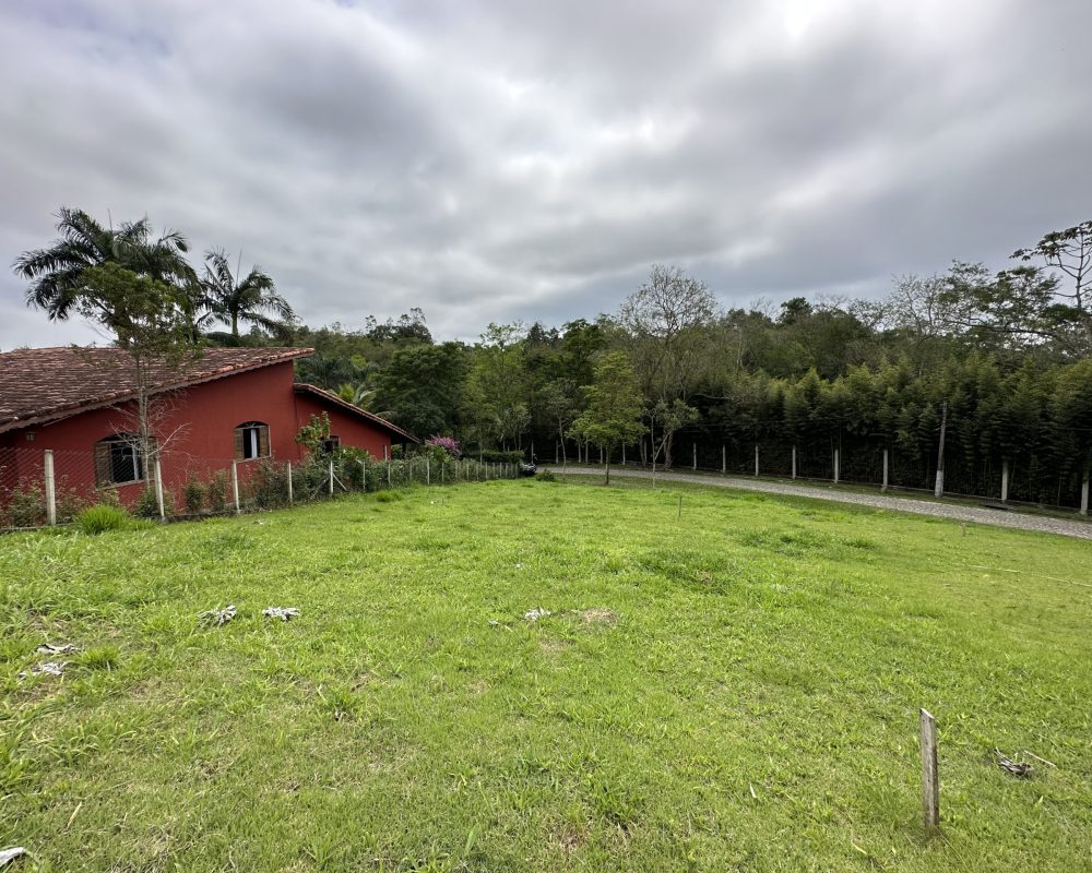 20231003_141041184_iOS