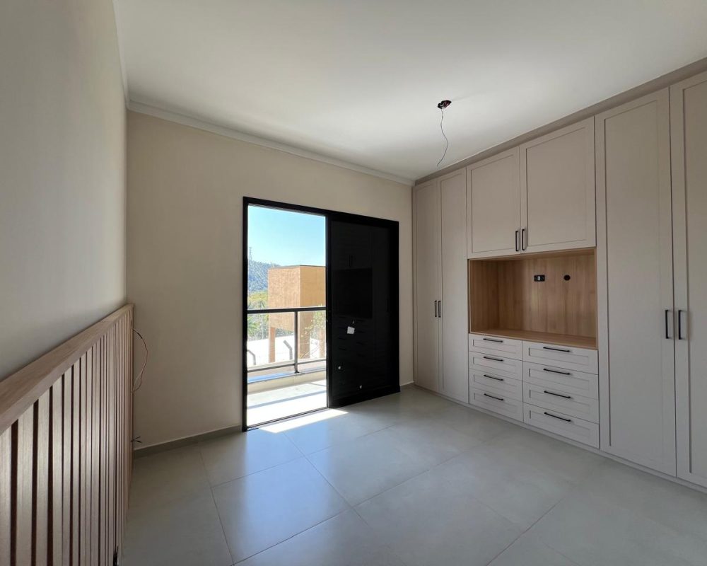 CASA NOVA CONDOMÍNIO GUARAREMA (5)