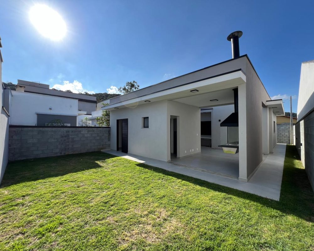 Casa Itapema Guararema (13)