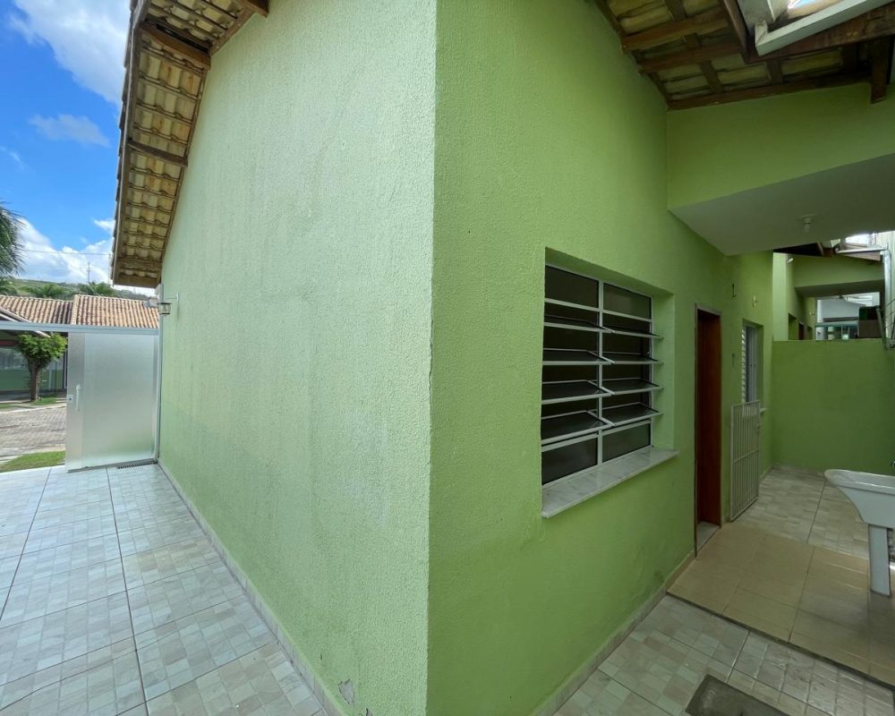 Casa Térrea Condomínio Guararema (15)