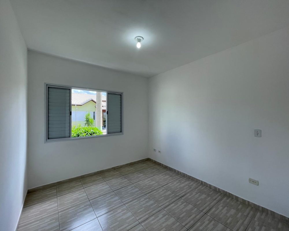 Casa Térrea Condomínio Guararema (16)