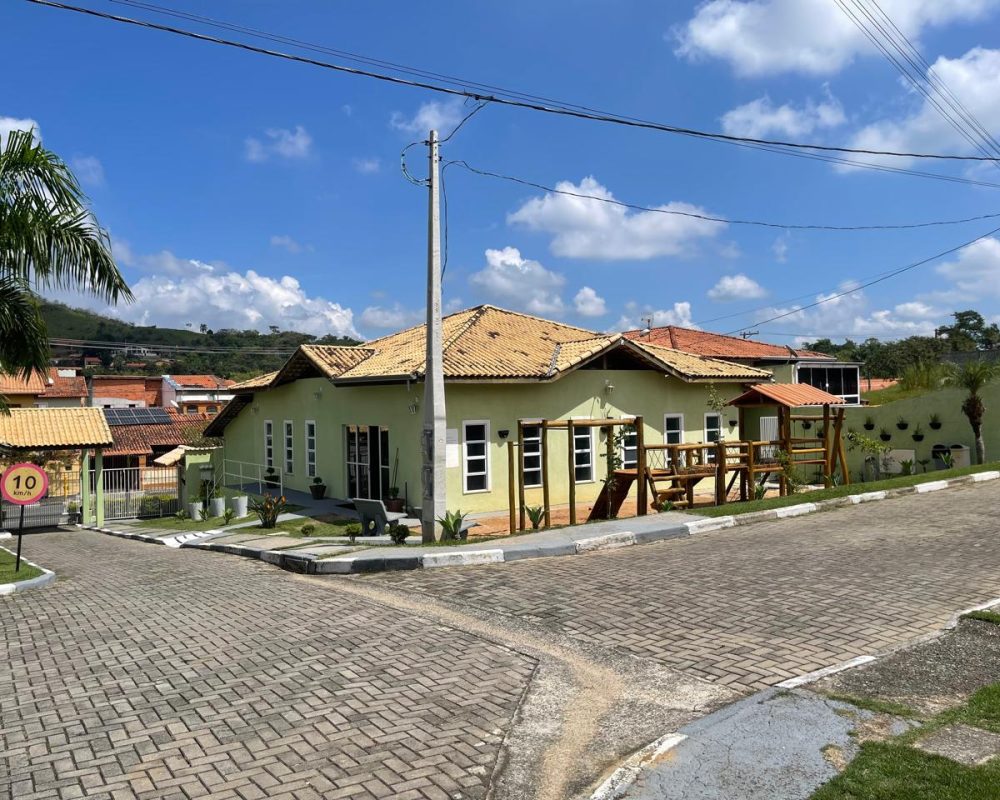 Casa Térrea Condomínio Guararema (3)