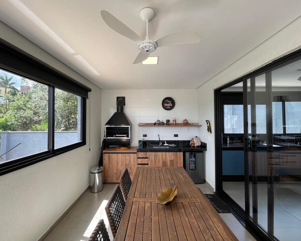 Casa de alto padrão em condomínio (22)