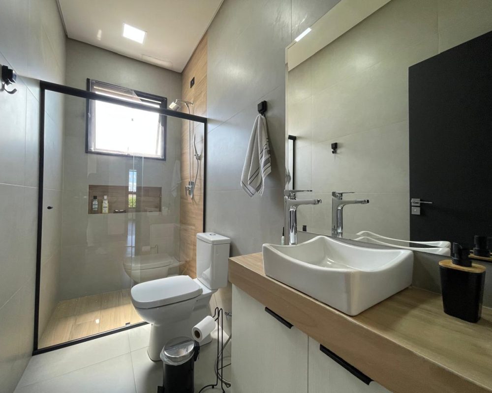 Casa de alto padrão em condomínio (5)