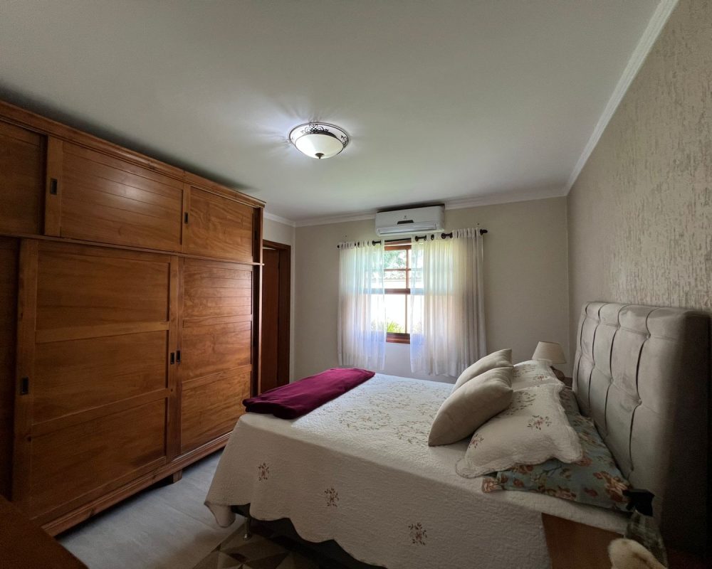 Casa no Centro de Guararema (15)