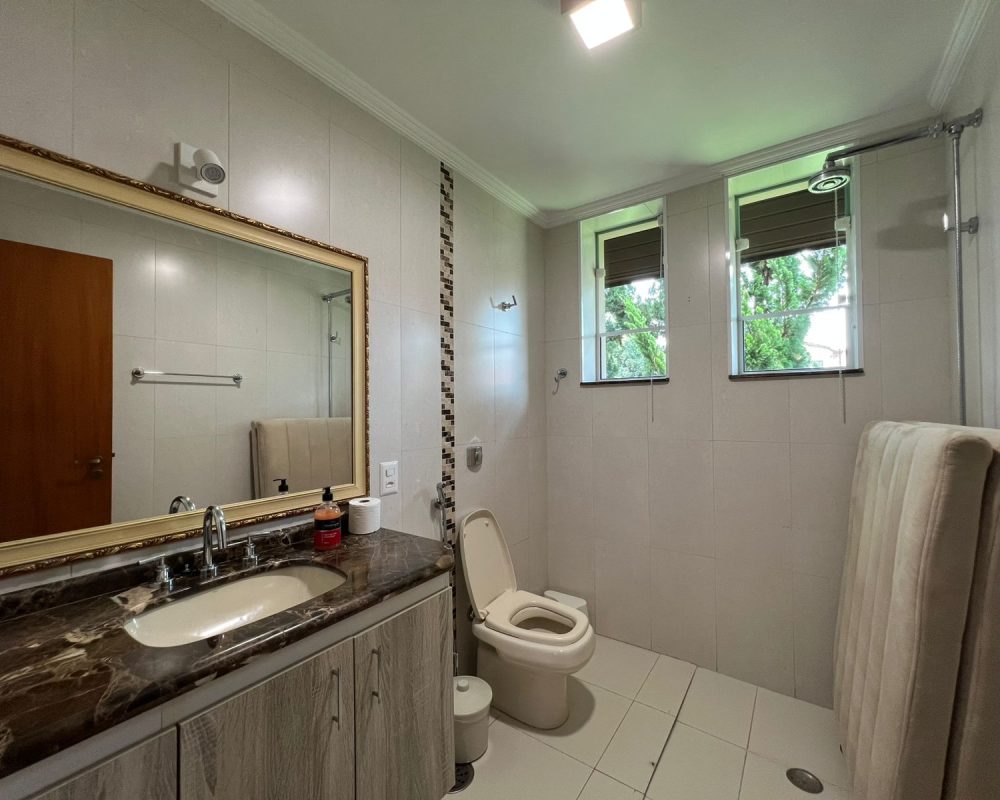 Casa no Centro de Guararema (16)