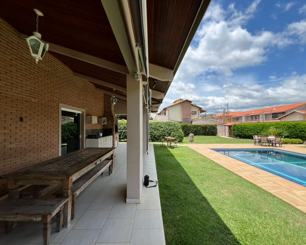 Casa no Centro de Guararema (26)