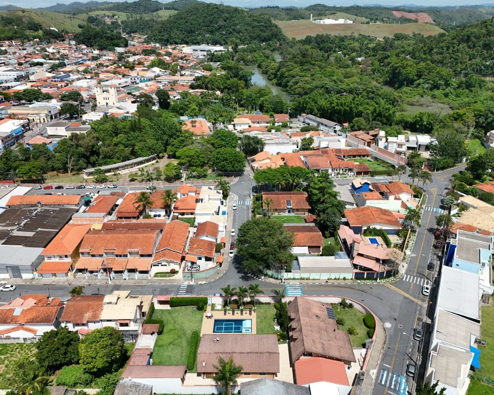 Casa no Centro de Guararema (32)