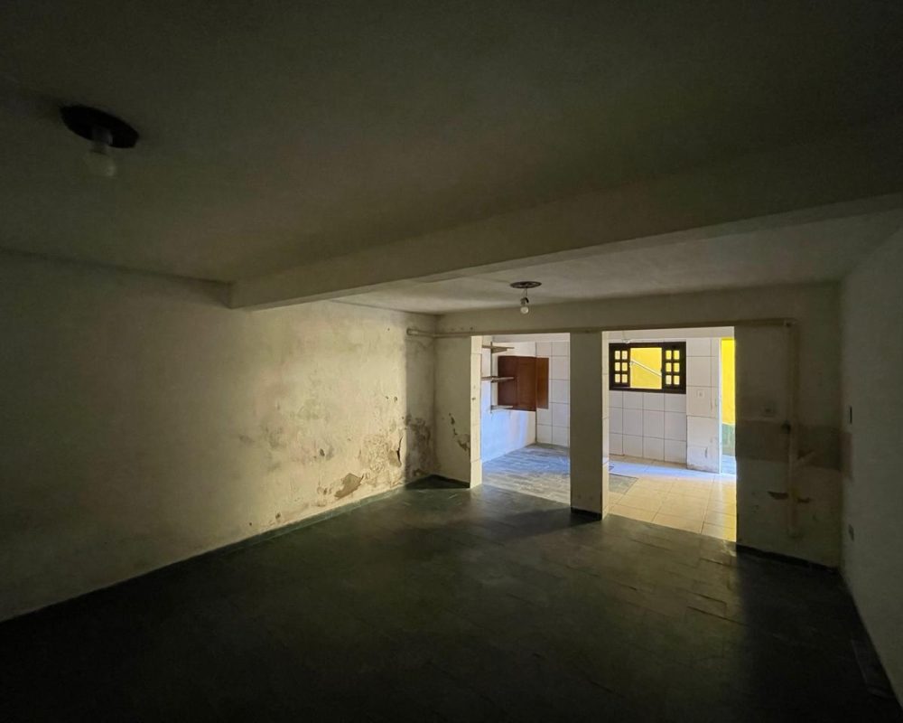 Casa no centro de Guararema (13)