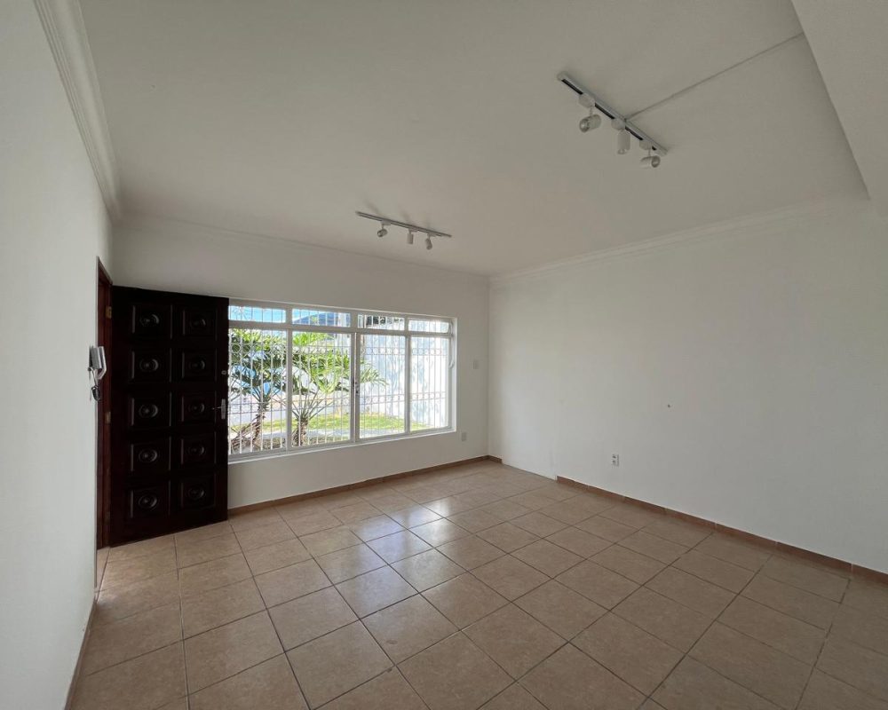 Casa_Centro_Guararema (18)
