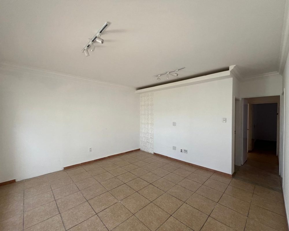 Casa_Centro_Guararema (2)