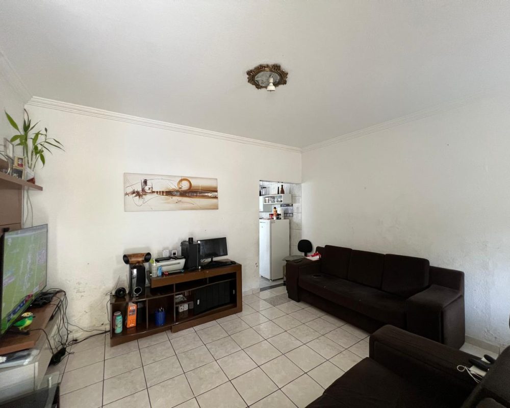 Casa_Centro_Guararema (2)