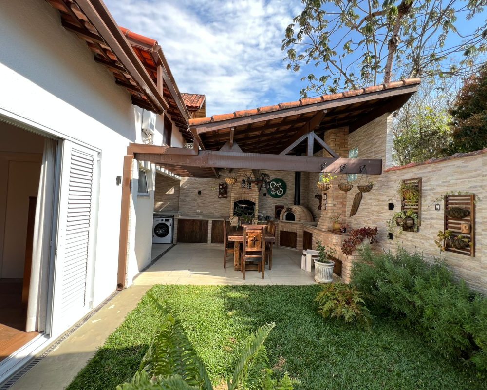 Casa_Condomínio_Guararema (8)