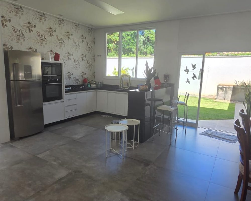 Casa_Condomínio_Guararema_Ponte_de_Pedra (24)