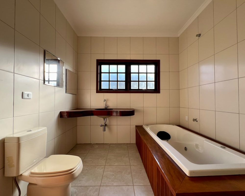 Casa_Guararema_Condomínio (16)
