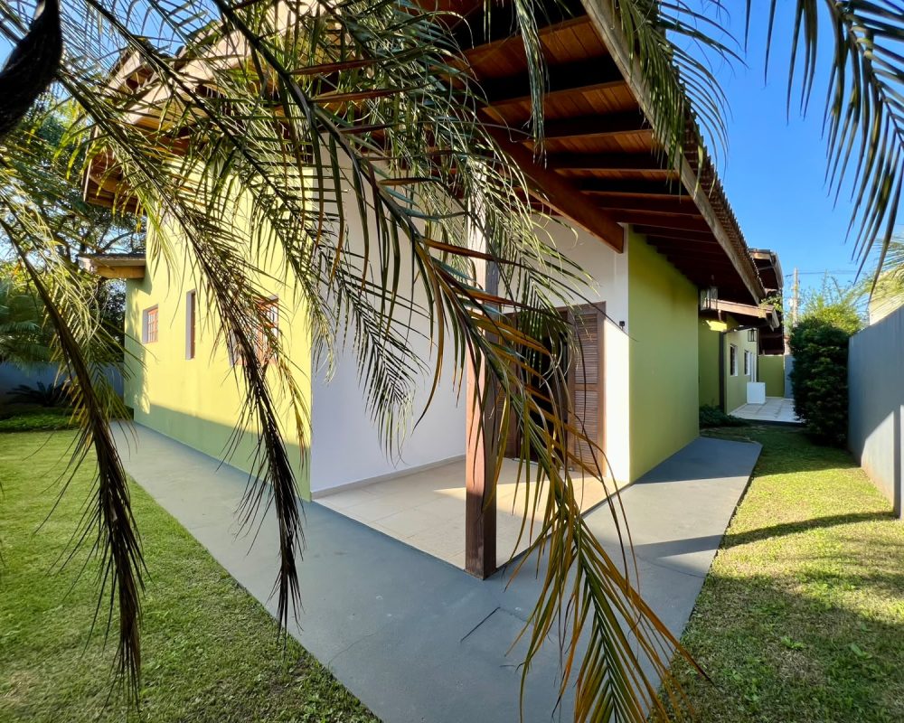 Casa_Guararema_Condomínio (17)