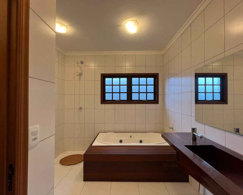 Casa_Guararema_Condomínio (30)