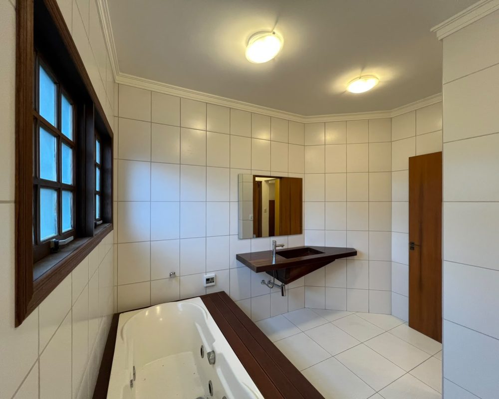 Casa_Guararema_Condomínio (31)
