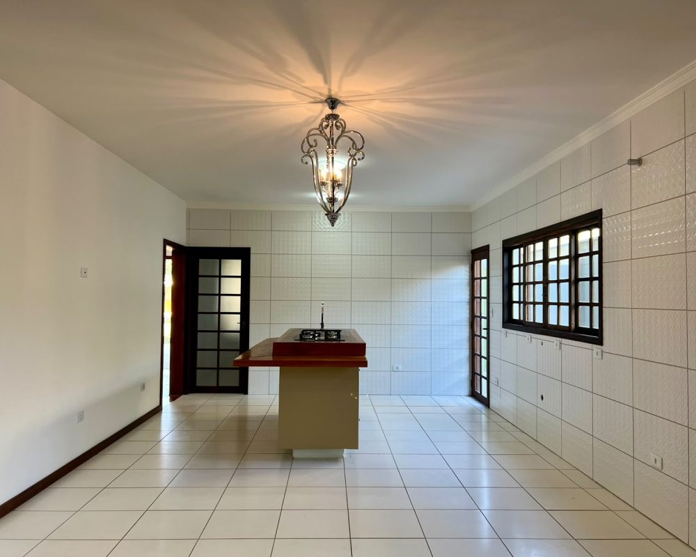 Casa_Guararema_Condomínio (7)