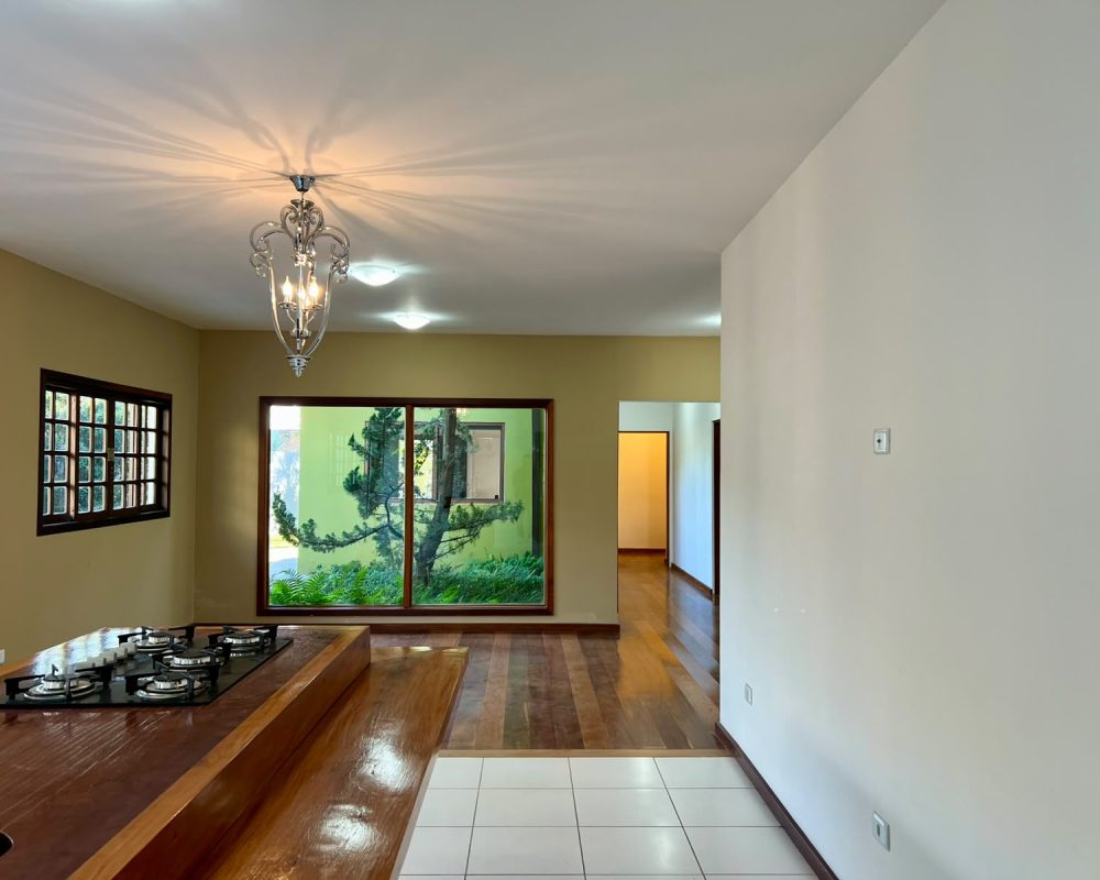 Casa_Guararema_Condomínio (8)