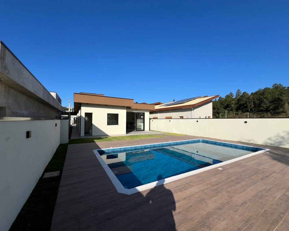 Casa_Térrea_Condomínio_Guararema (24)