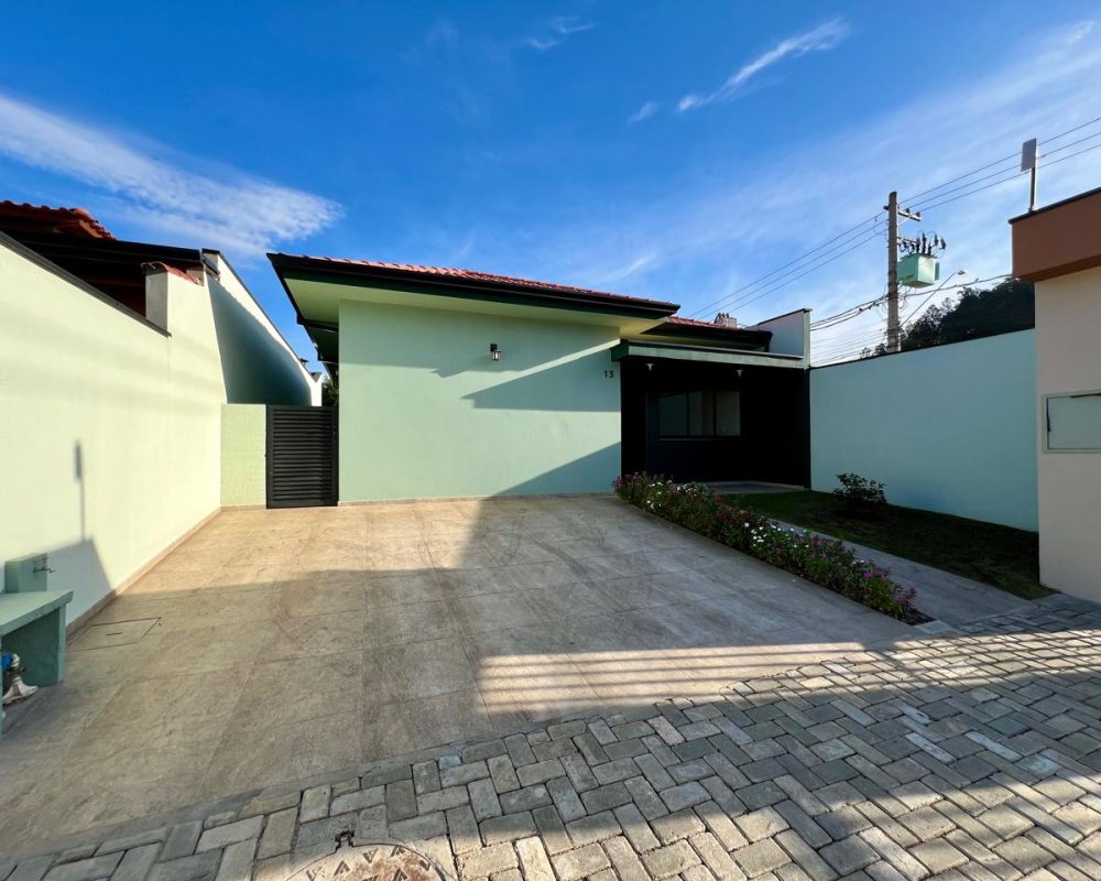 Casa_Térrea_Guararema (1)