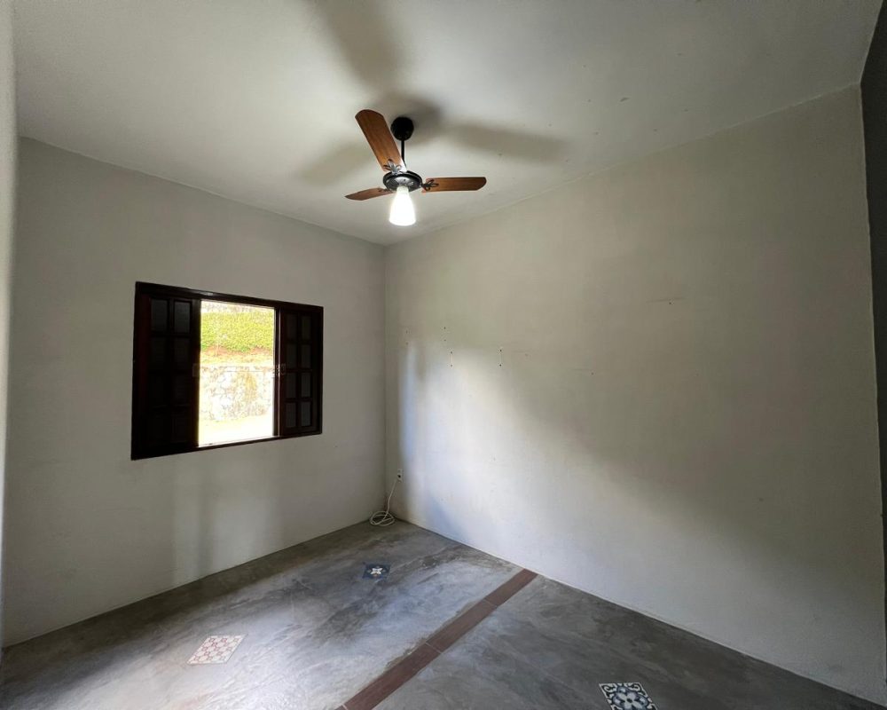 Chácara em Guararema (14)