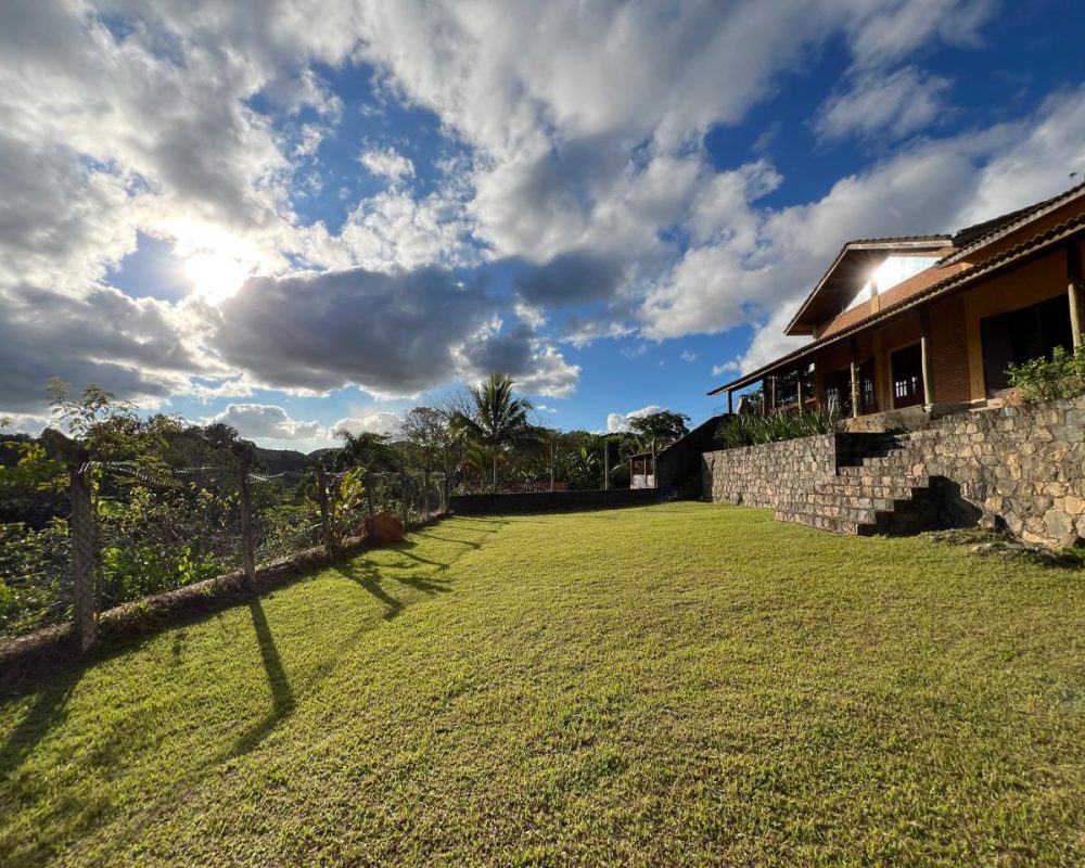 Chácara em Guararema (20)