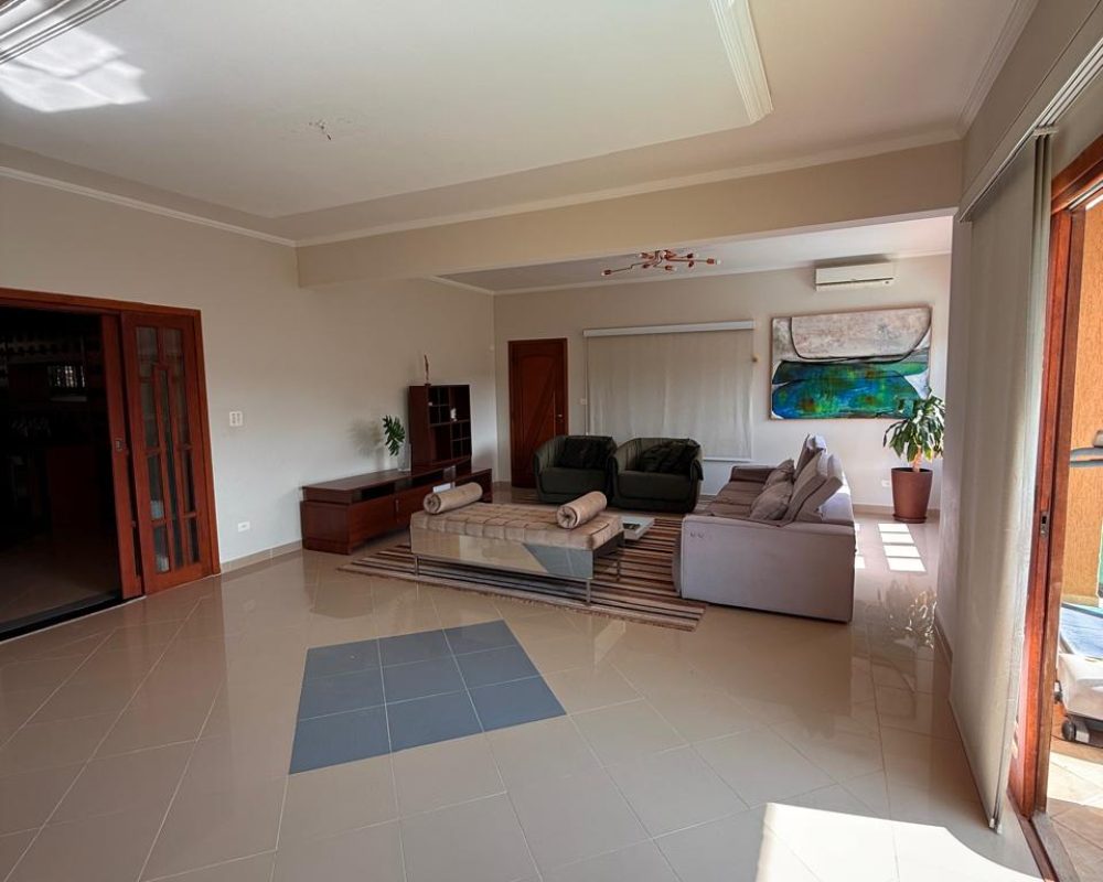 Condomínio Alpes (16)