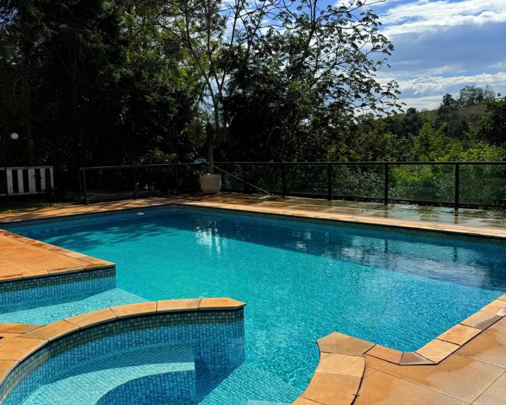 Condomínio Alpes (22)