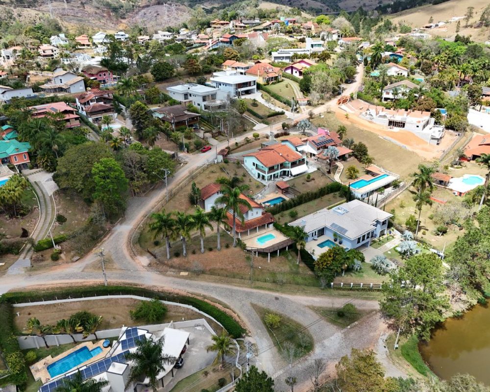 Condomínio Alpes de Guararema (3)