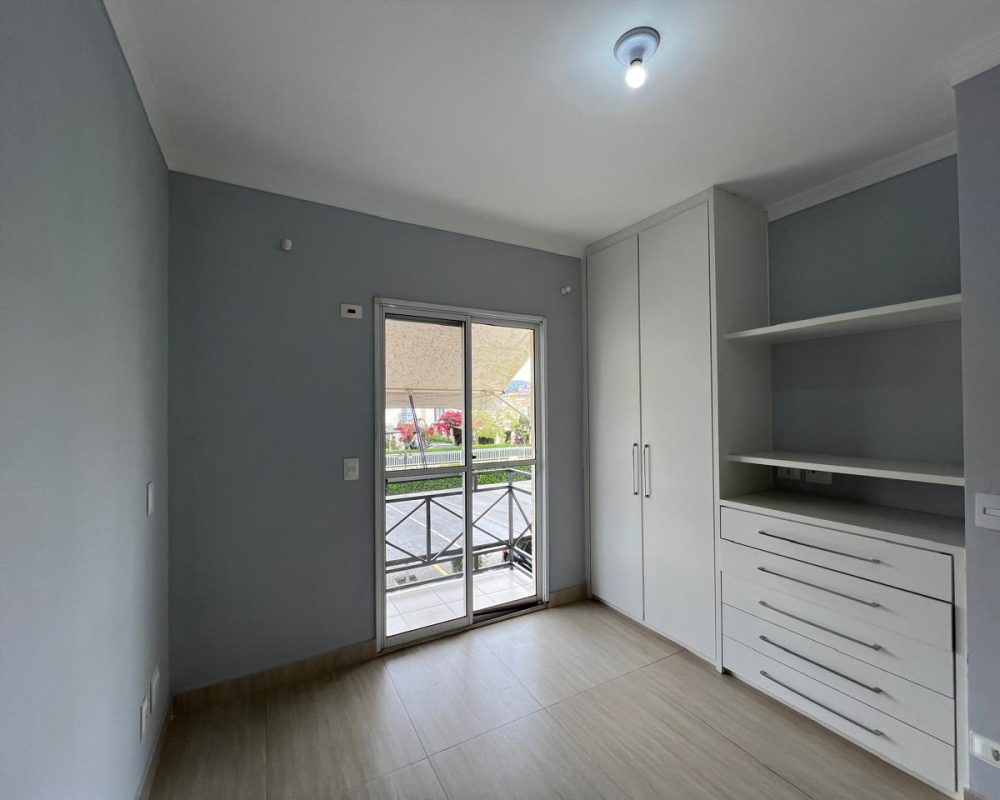 Condomínio em Guararema (5)