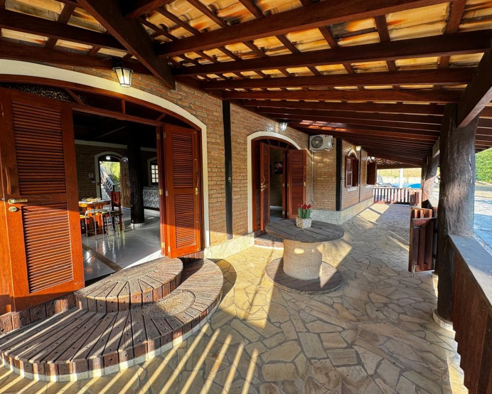 Sítio em Guararema (2)