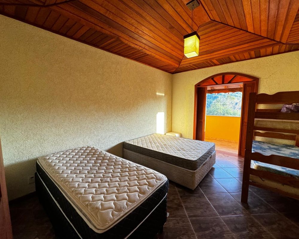 Sítio em Guararema (41)