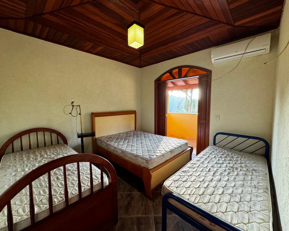 Sítio em Guararema (42)