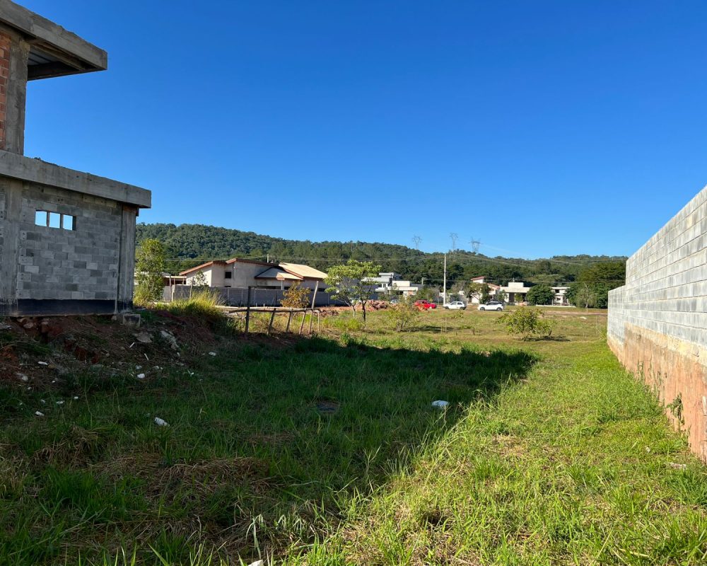 Terreno Águas do Paraíba (2)