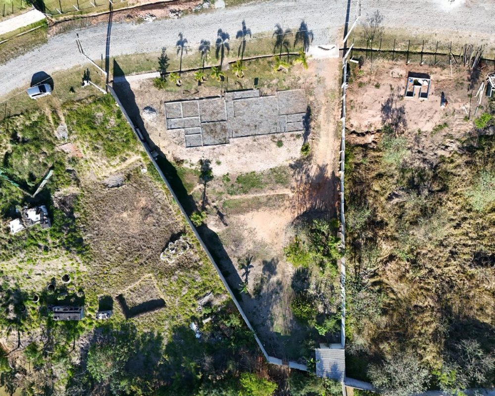 Terreno Condomínio Lago Dourado (4)