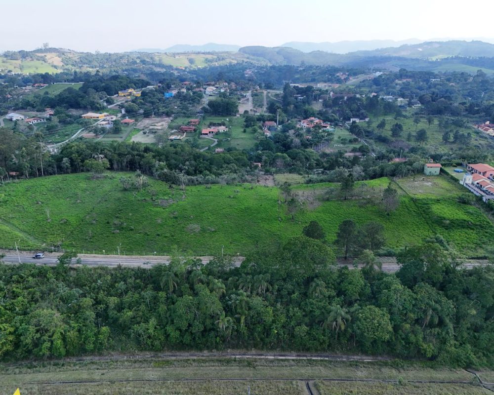 Terreno Guararema (2)