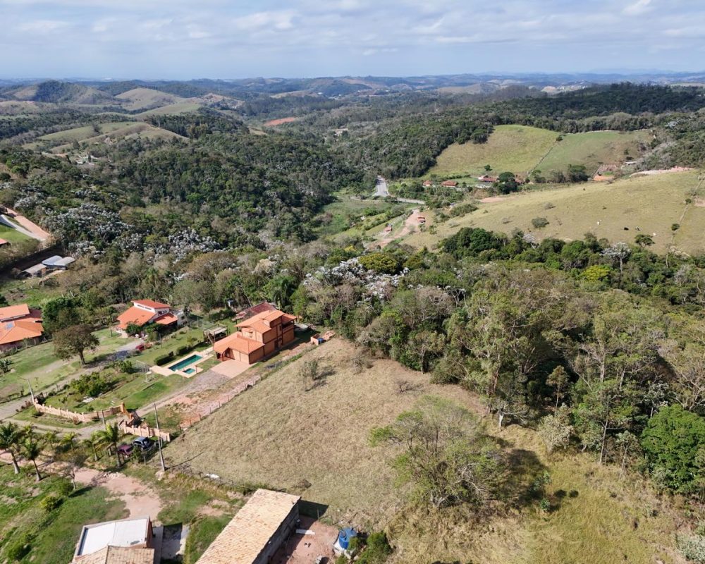 Terreno Guararema (3)