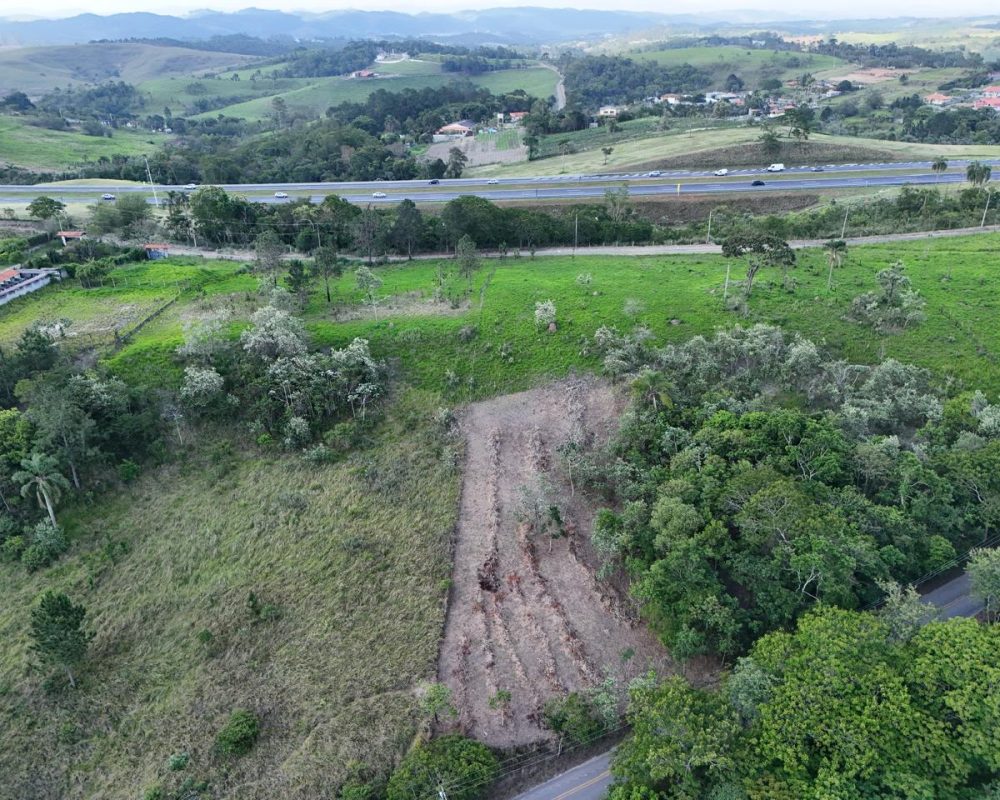 Terreno Guararema (6)