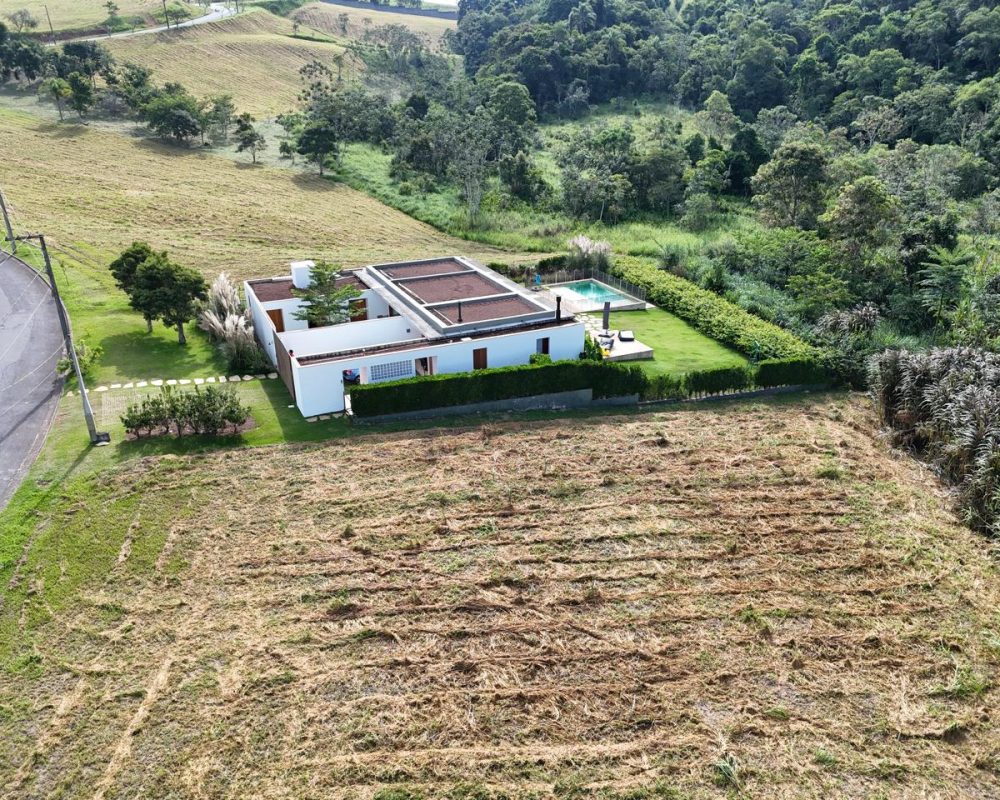 Terreno Jequitibá (1)