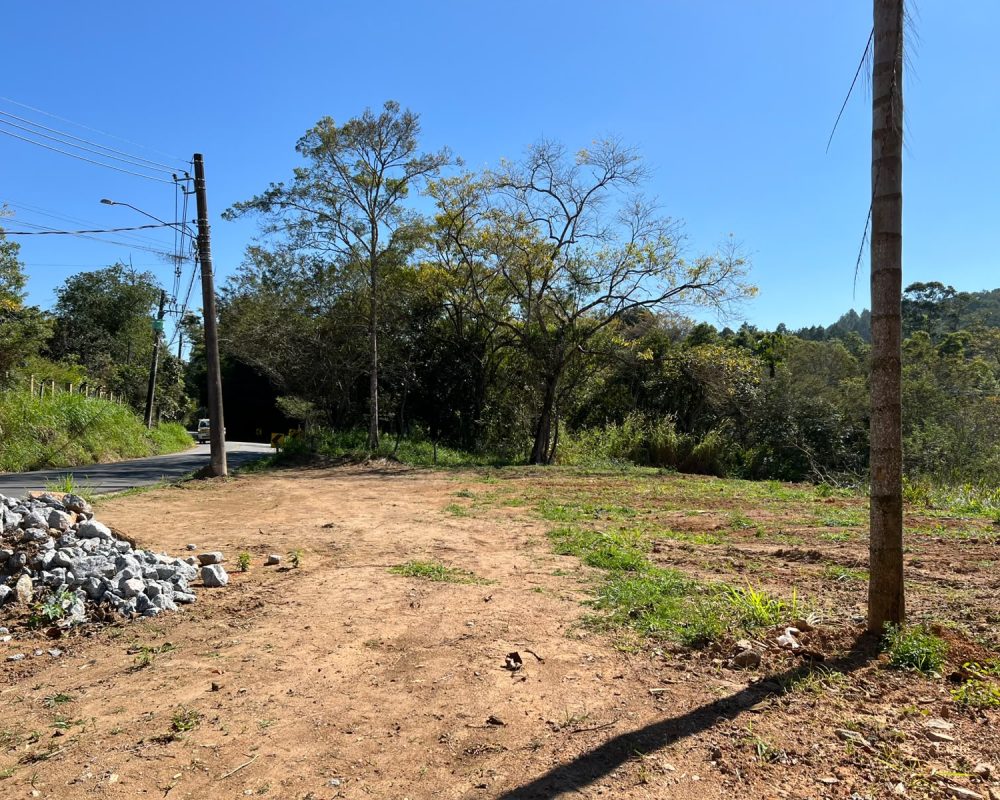 Terreno_Guararema (4)