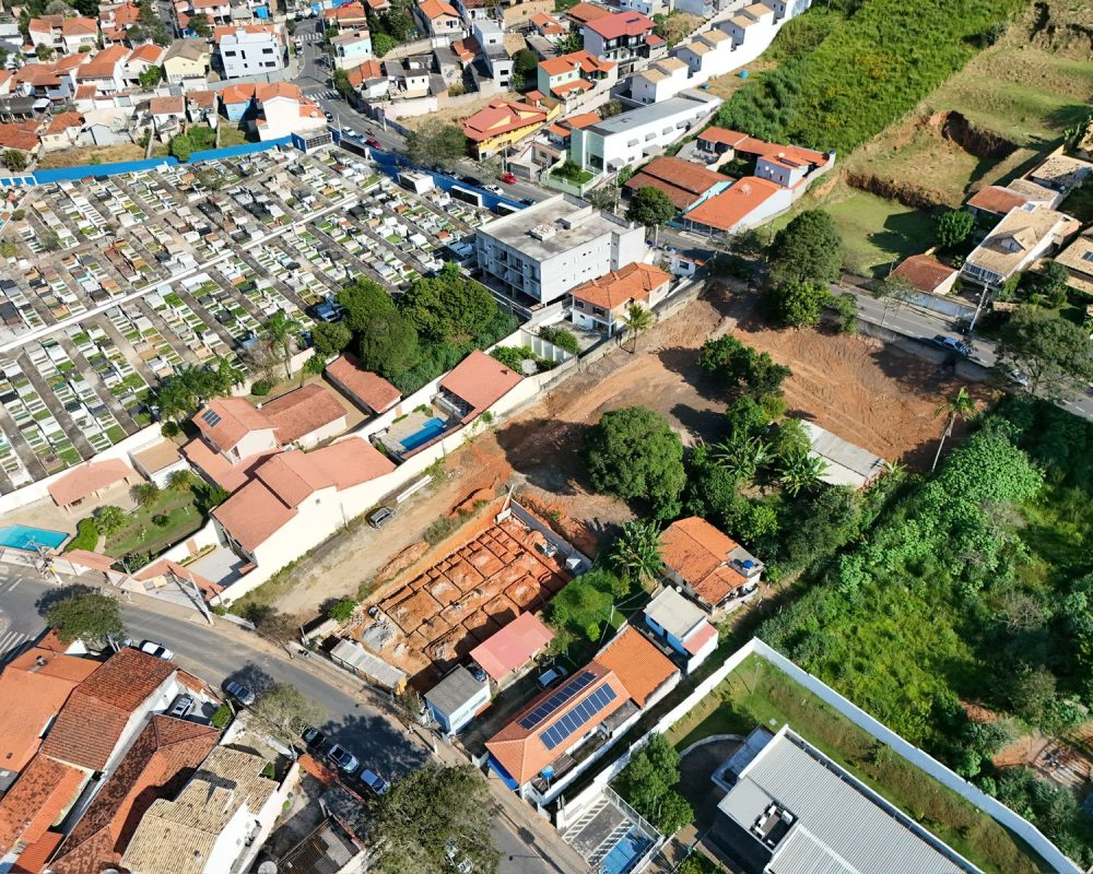 Terrenos Centro Guararema (3)