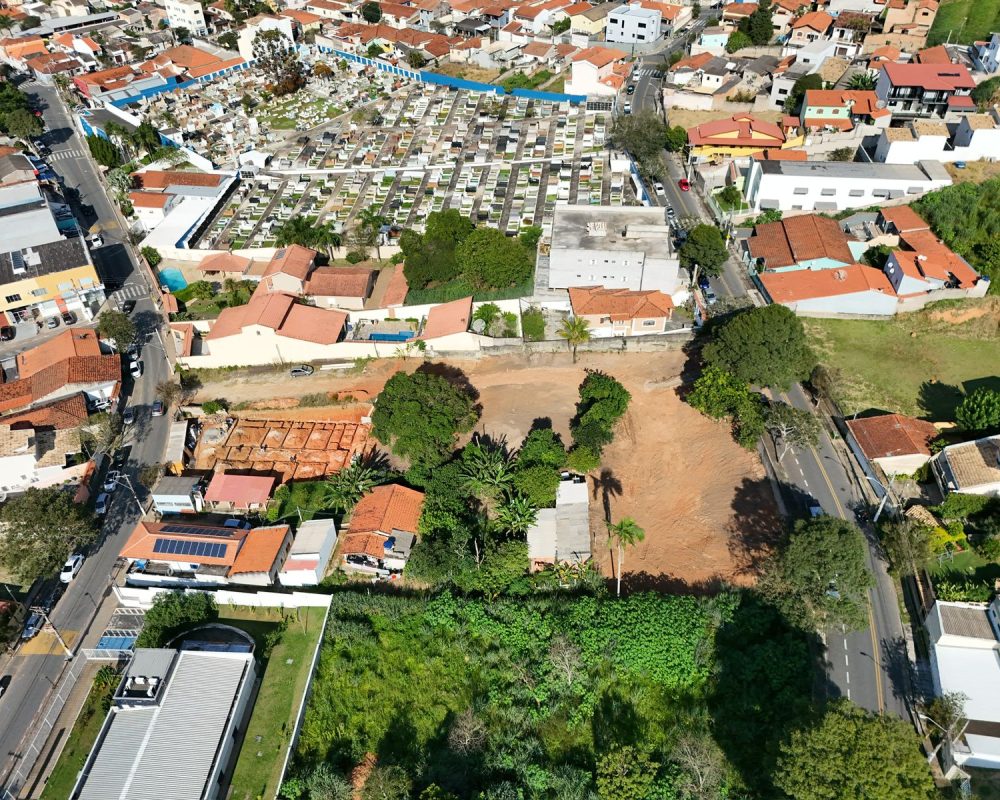 Terrenos Centro Guararema (8)