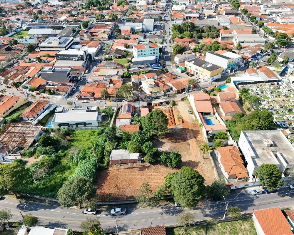Terrenos Centro Guararema (9)