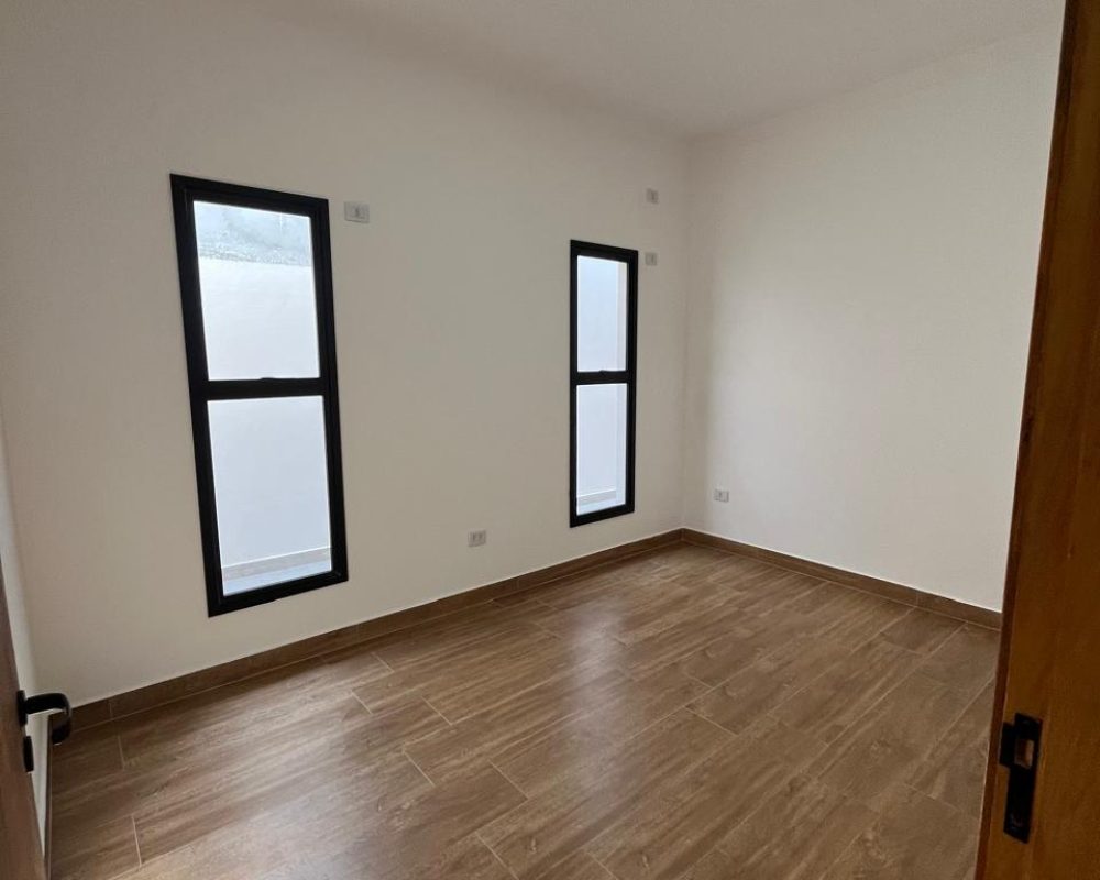 WhatsApp Image 2024-05-07 at 16.49.58 (1)