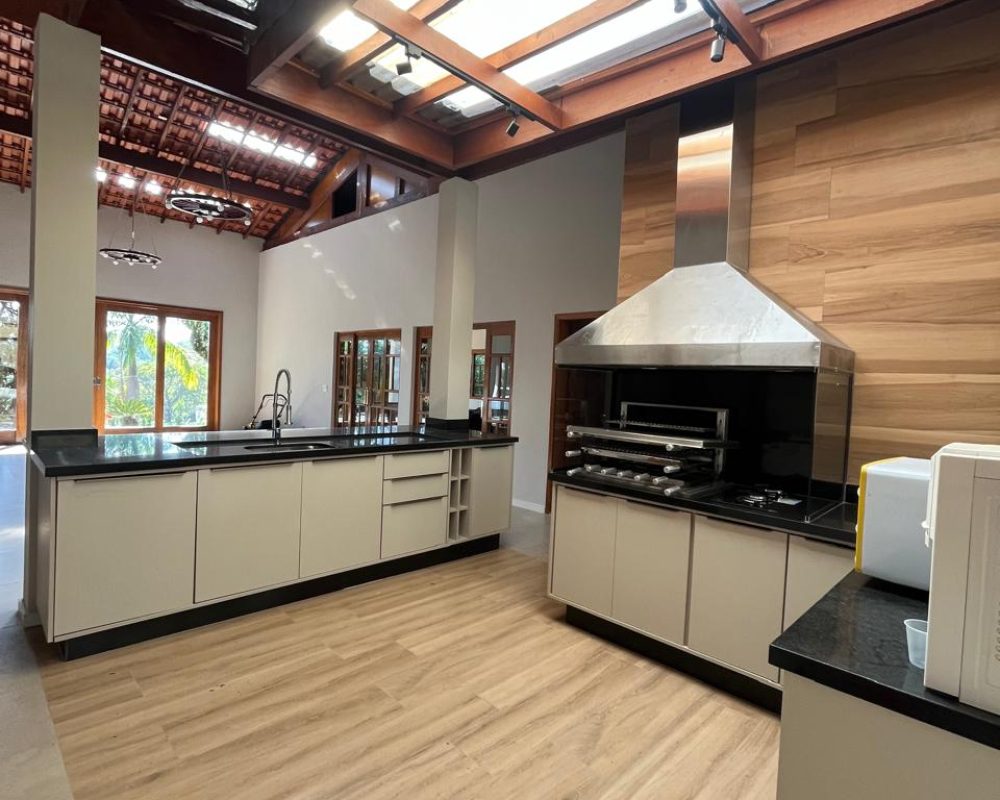 WhatsApp Image 2024-05-20 at 10.44.56 (1)