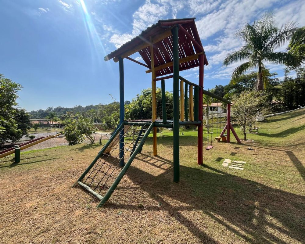 WhatsApp Image 2024-05-20 at 10.44.56 (11)