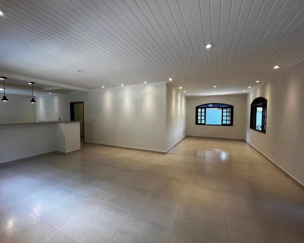 WhatsApp Image 2024-08-09 at 18.12.10