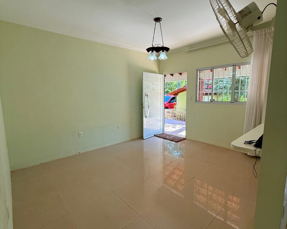 WhatsApp Image 2025-01-15 at 13.09.18